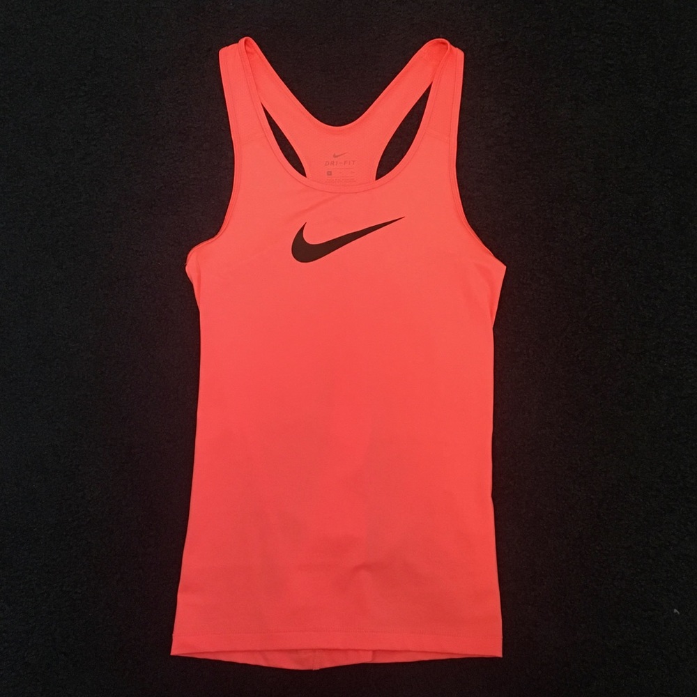 NIKE WORKOUT TANK